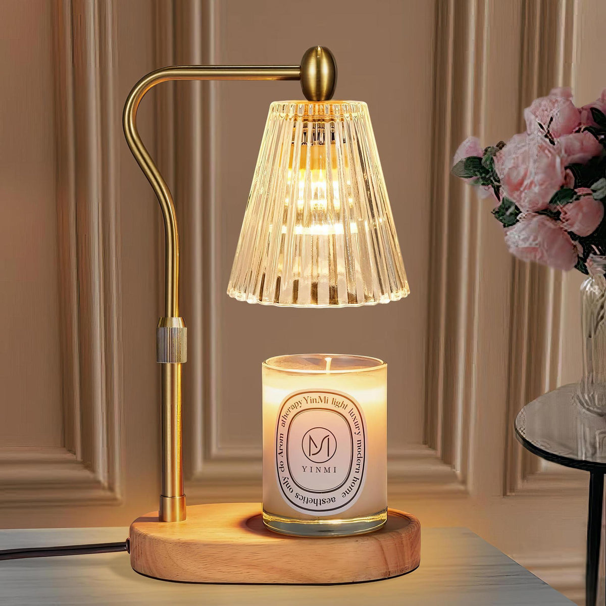 Nachtlicht aus Holz für warme Atmosphäre | LuxeStyle