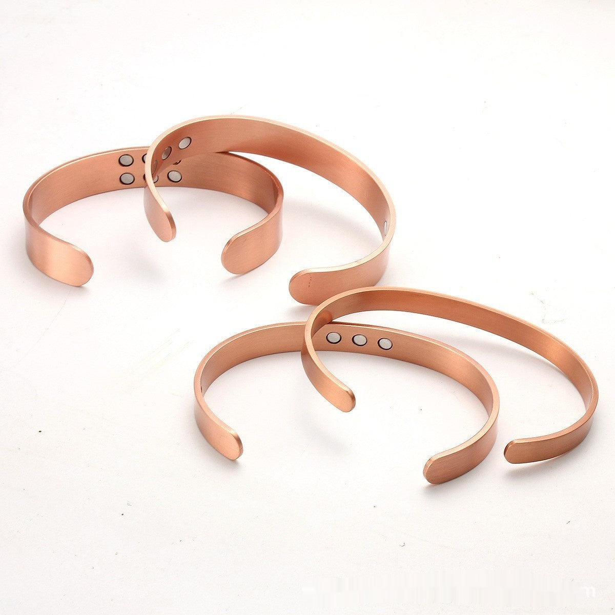Kupfer Magnetarmband – schlicht & poliert – Bild 5 | LuxeStyle