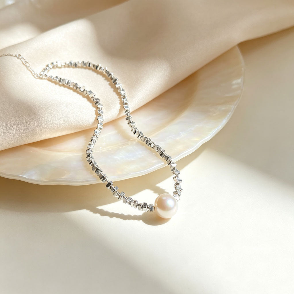 Minimalistischer Schmuck-Set