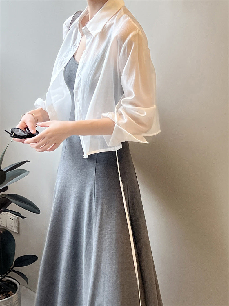 Kurzes, sonnenbeständiges Damen-Shirt – Bild 2 | LuxeStyle