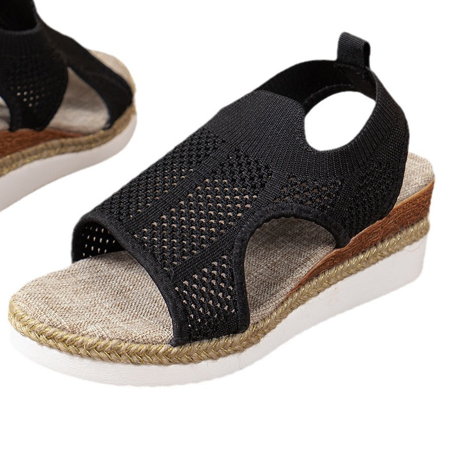 Wedge Sandalen mit Peep Toe | LuxeStyle