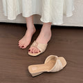 Elegante Plateau-Sandalen mit gerafftem Design
