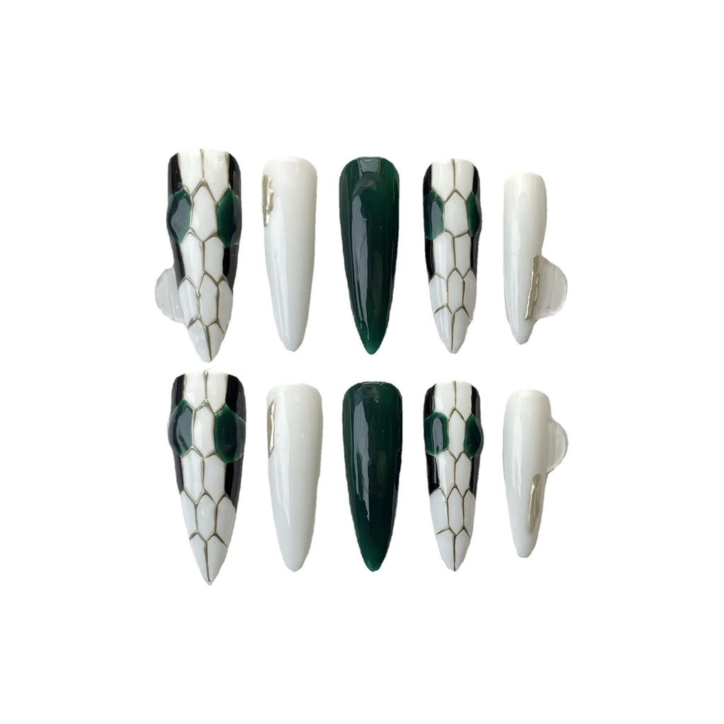 Nagel-Set Schlangenkopf-Design