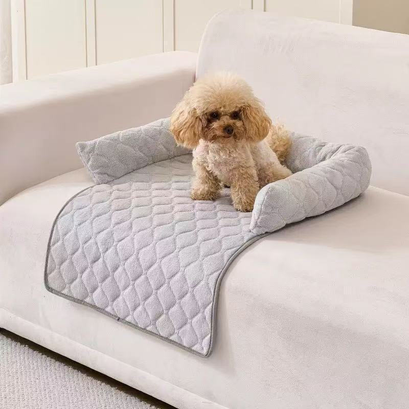 Beruhigendes Haustierbett im Sofa-Stil