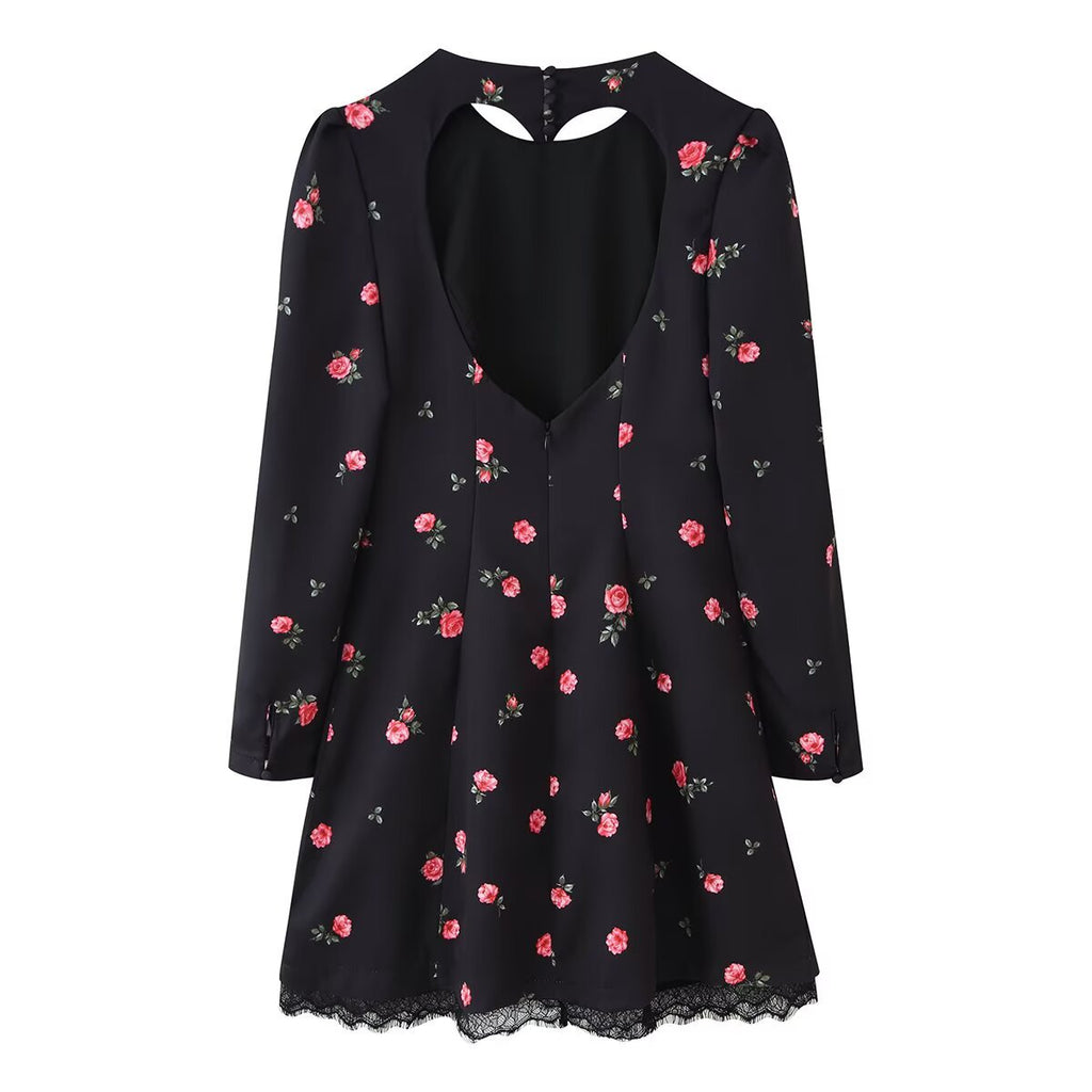 Elegantes Kleid mit Herz-Muster