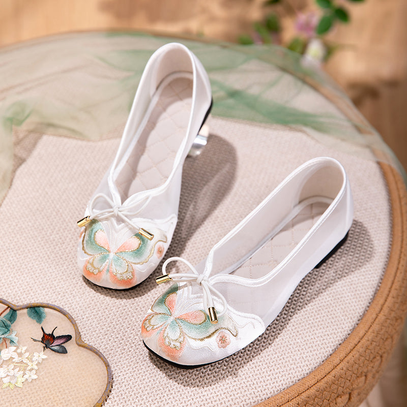 Bestickte Mesh Flats mit Schmetterlingen