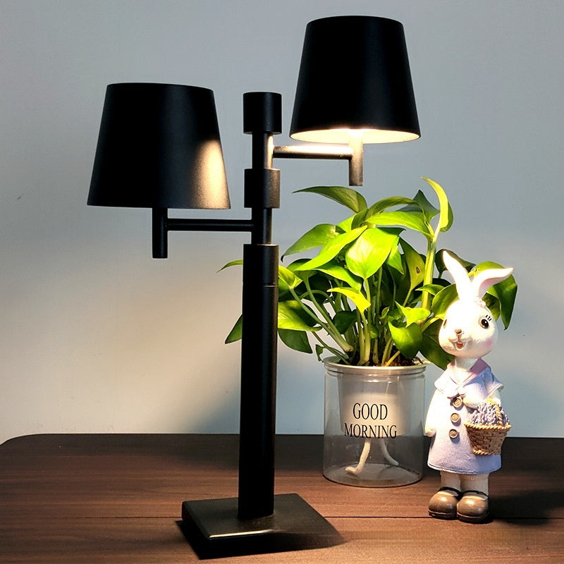 Moderne wiederaufladbare LED-Schreibtischlampe – Bild 3 | LuxeStyle