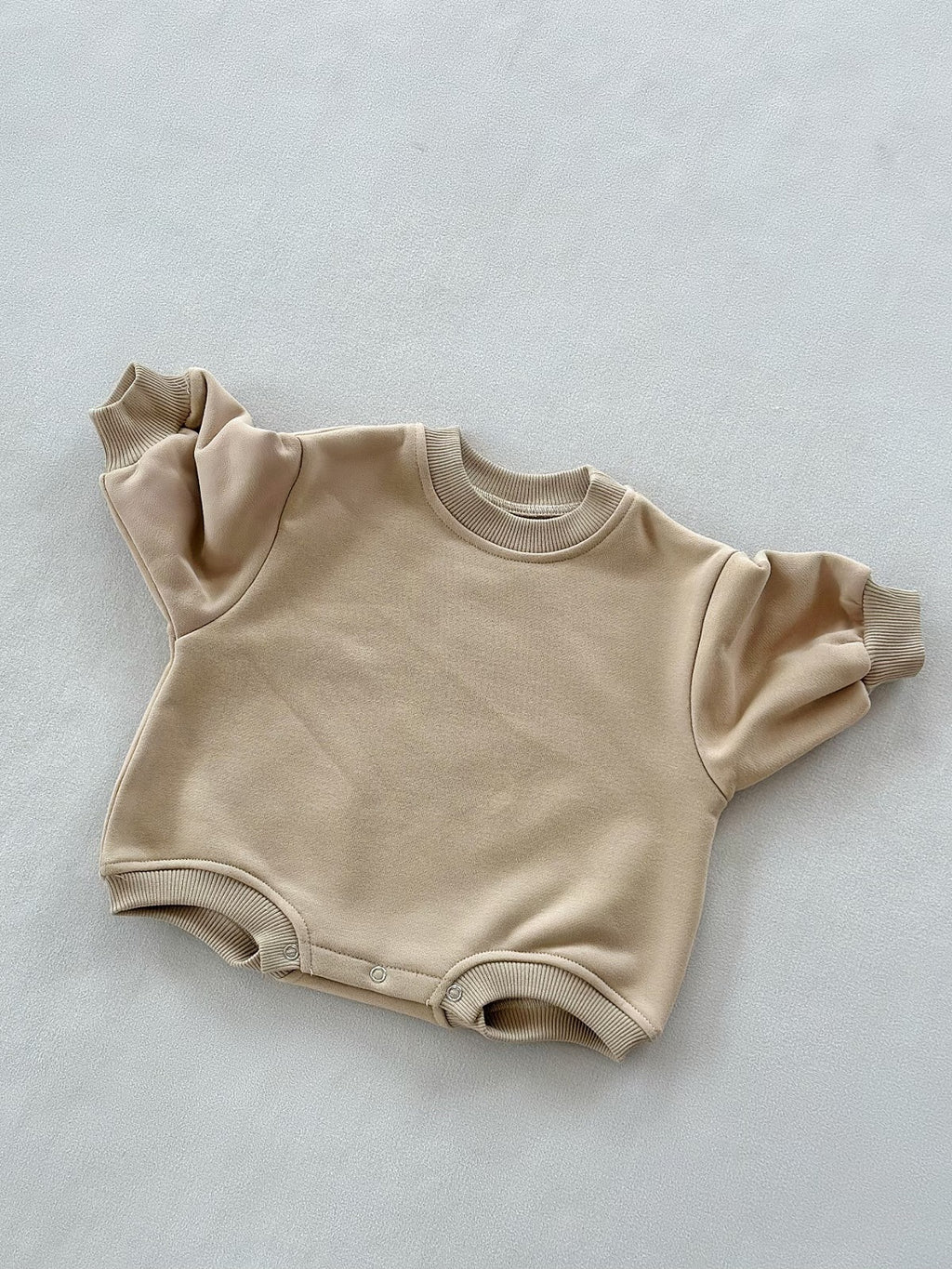 Fleece-gefütterter Strampelanzug für Babys – Bild 12 | LuxeStyle