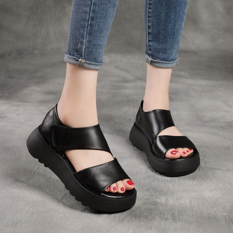 Vintage-Sandalen mit Klettverschluss