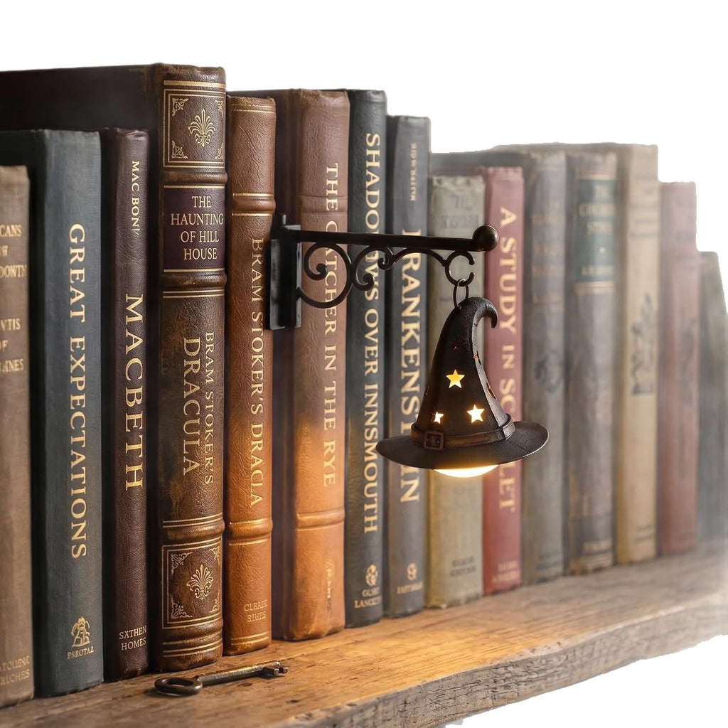 Minimalistische Laterne im Bücherregal-Design