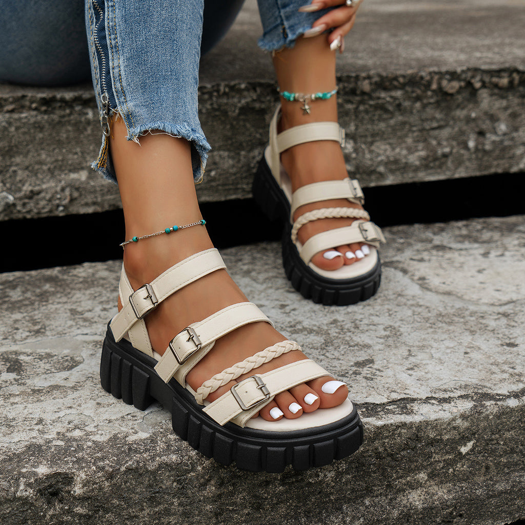 Schwarze Sandalen mit dicker Sohle – Bild 3 | LuxeStyle