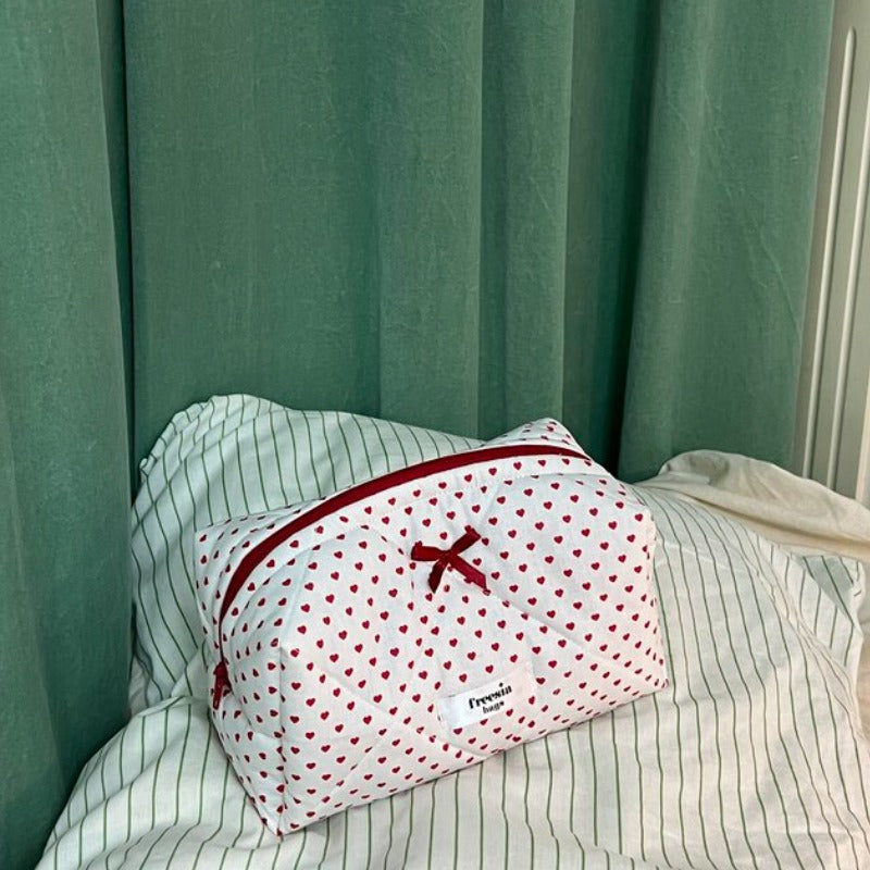 Kosmetiktasche mit Herz- und Karomuster – Bild 4 | LuxeStyle