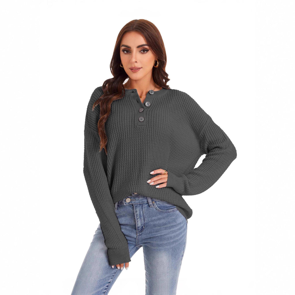 Lockerer Pullover mit Rundhals und Knöpfen
