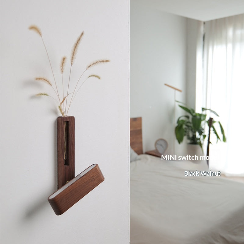 Magnetische Wandlampe mit kabellosem Aufladen – Bild 7 | LuxeStyle
