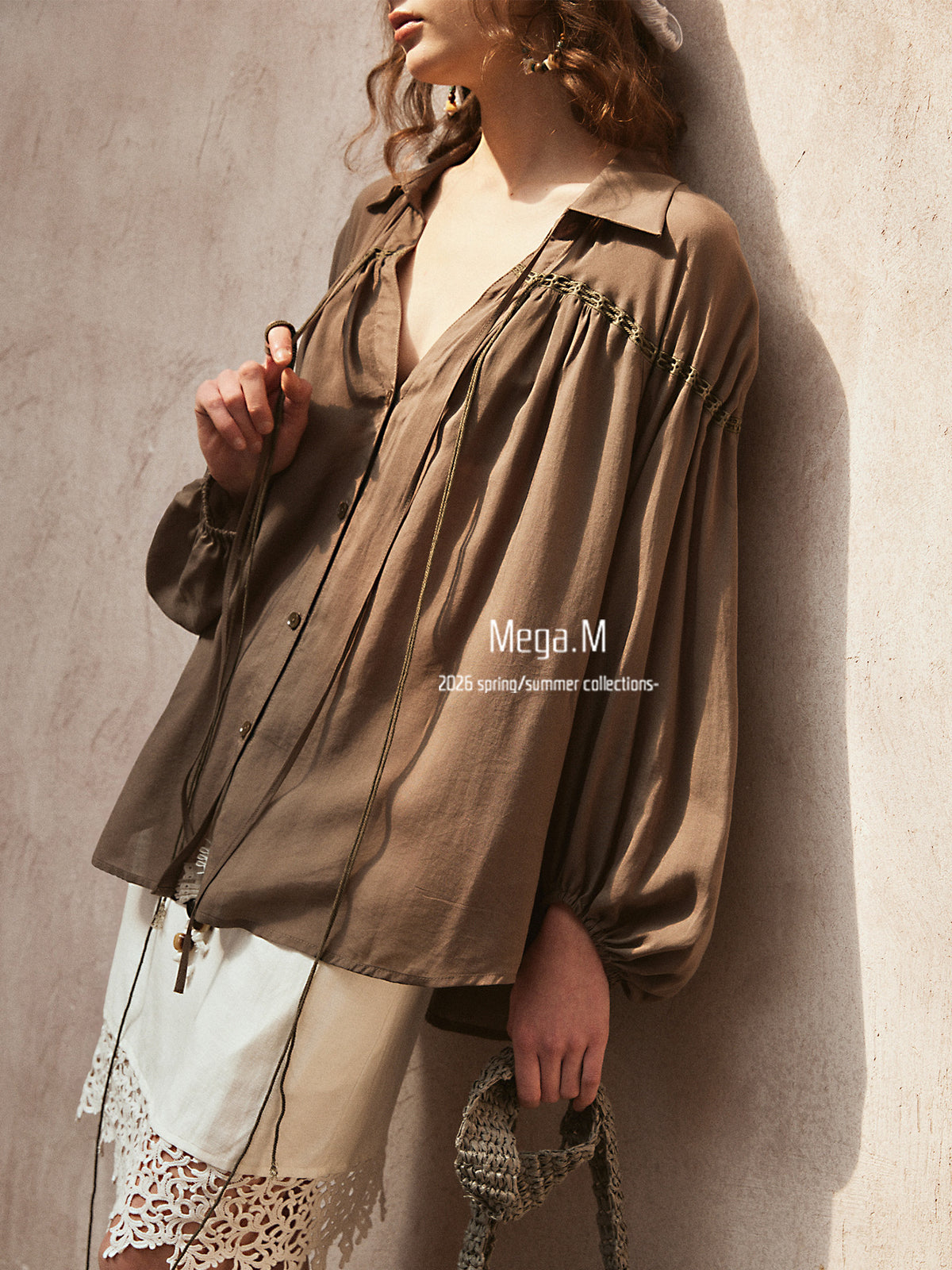 Lapel-Shirt Top in Beige – Tencel – Bild 7 | LuxeStyle