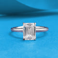 Minimalistischer quadratischer Ring mit Strassstein | LuxeStyle