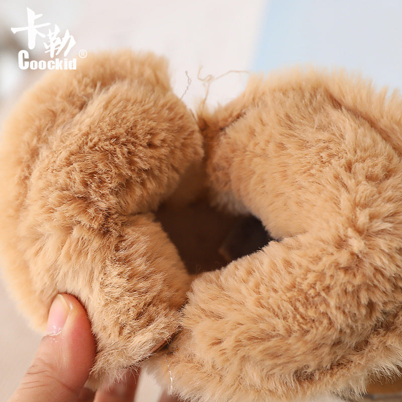 Wärmende Winterstiefel für Kinder