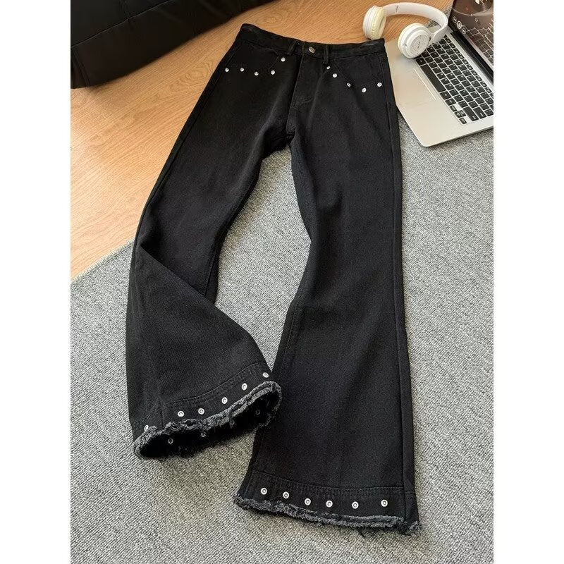 Herren Jeans mit Nieten, Schwarz