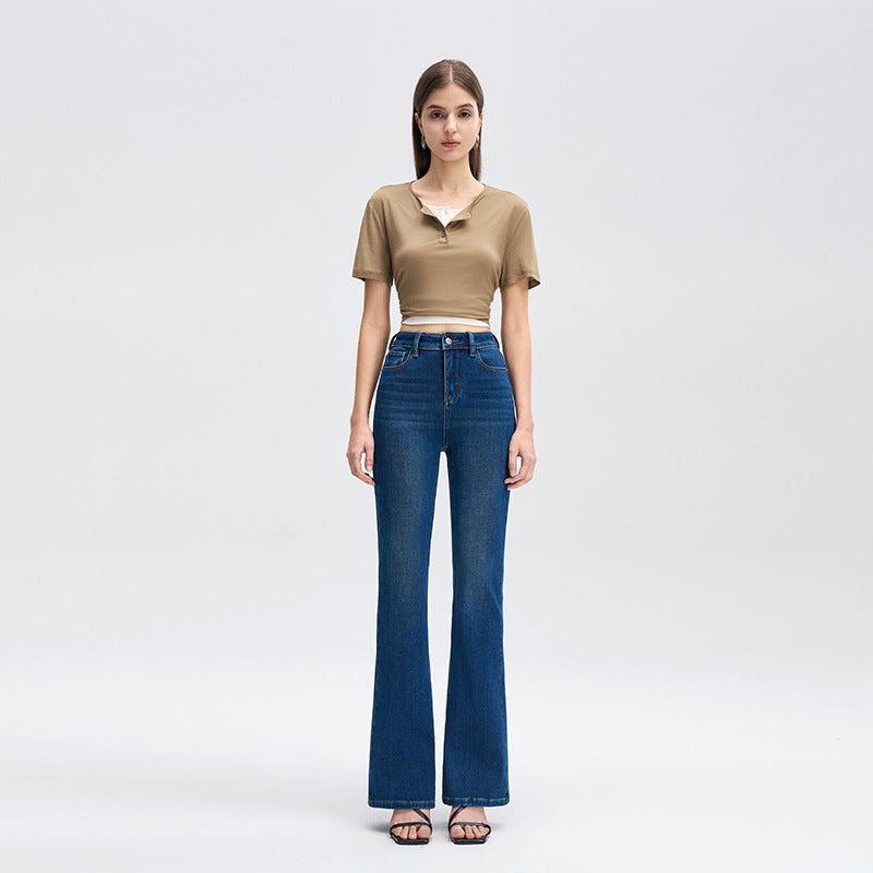 Blaue Bellbottom-Hosen