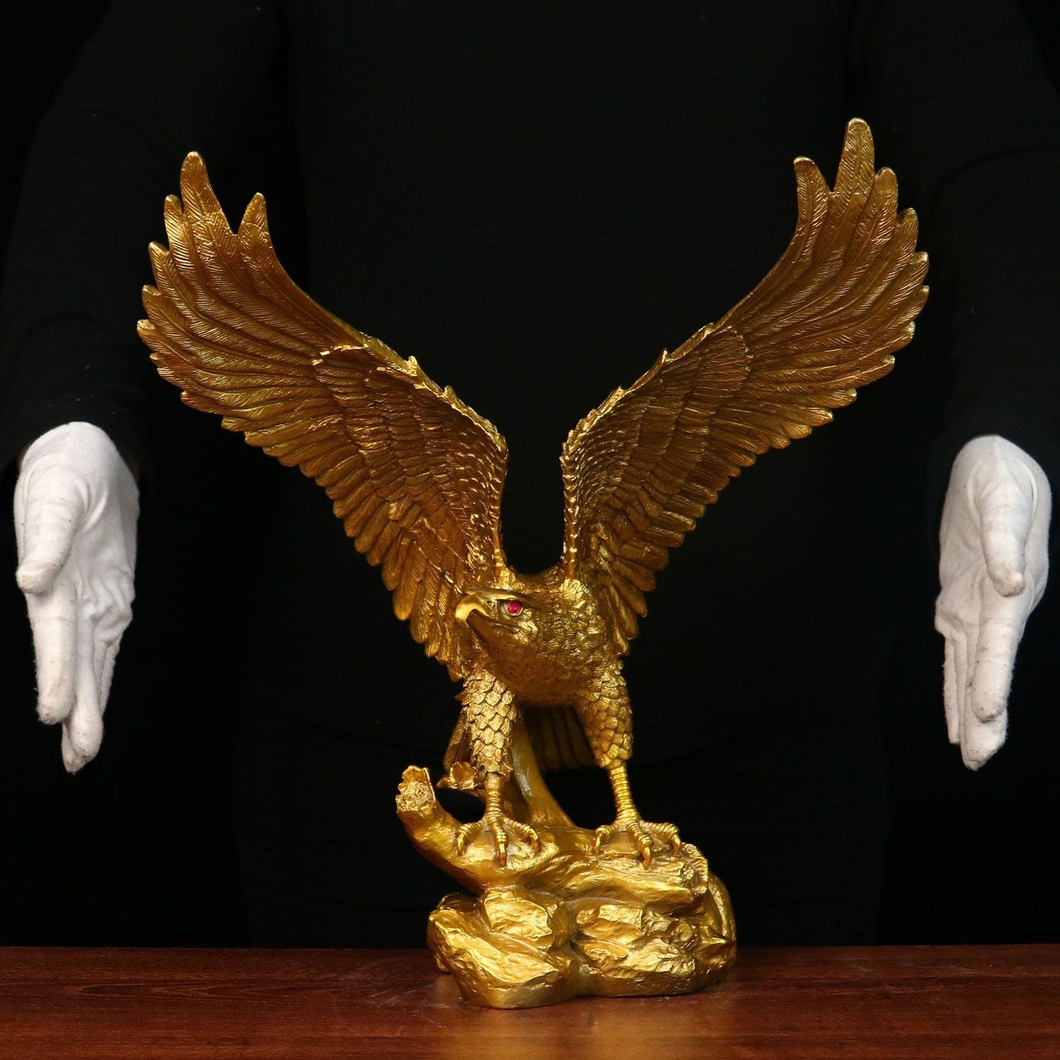 Bronze Adler Figur – Symbol grosser Ambitionen