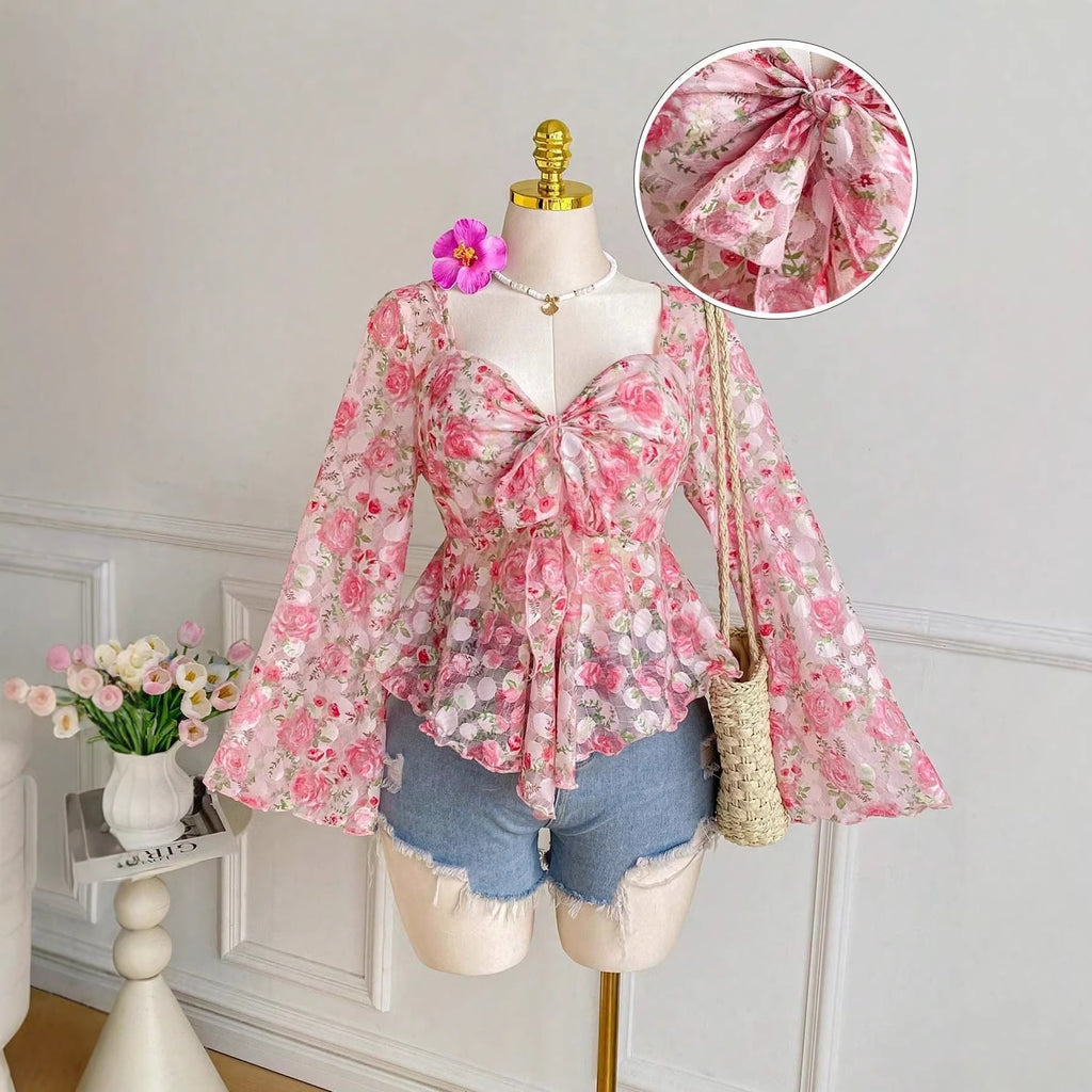 Romantisches Spitzen-Top mit Blumenmuster