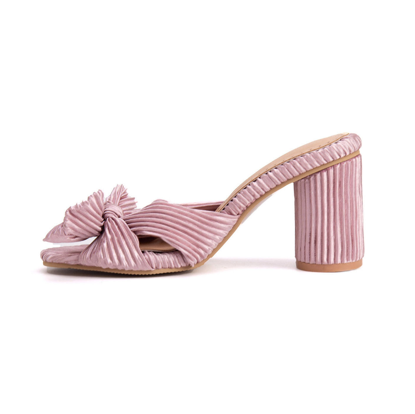 Satin Pantoletten mit Peep-Toe und Blockabsatz