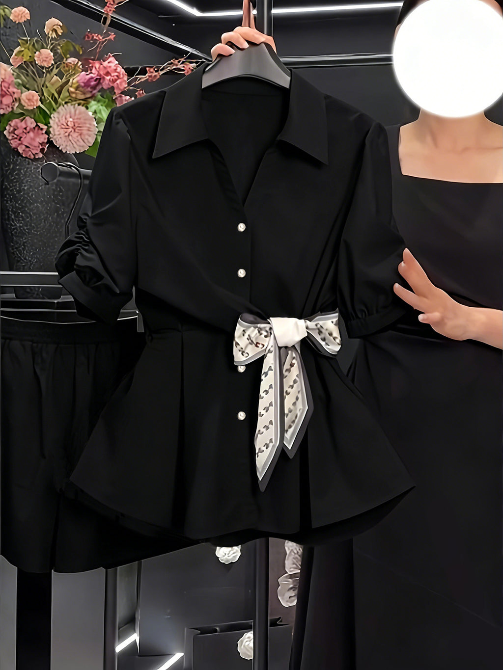 Kurzarm-Top mit Taillenbetonung – Bild 10 | LuxeStyle