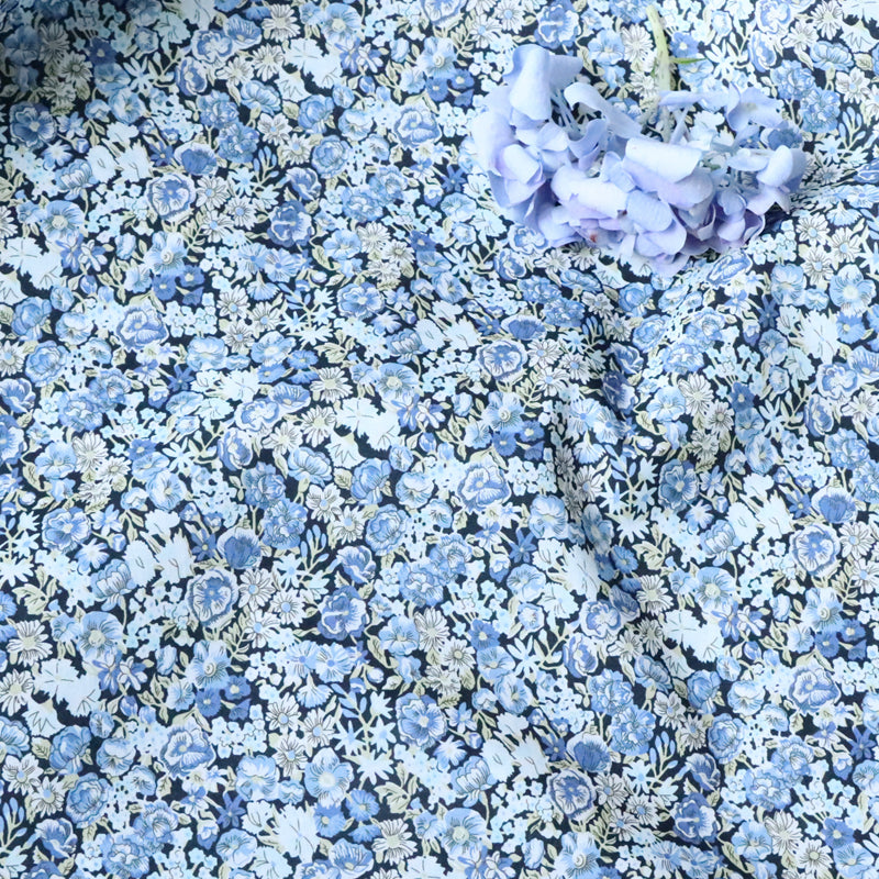 Bedruckter Baumwollstoff: Kleine Blaue Rose – Bild 5 | LuxeStyle