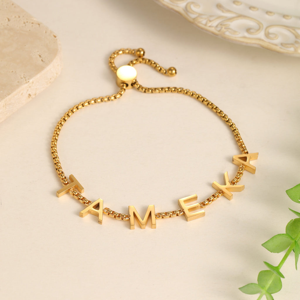 Namenskombination Schmuck
