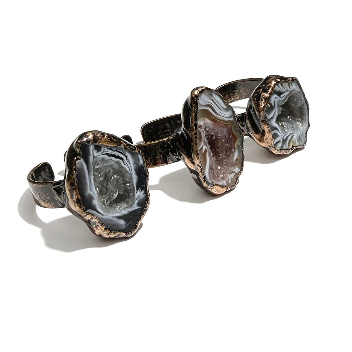 Verstellbarer Retro-Ring mit Achat-Kristall