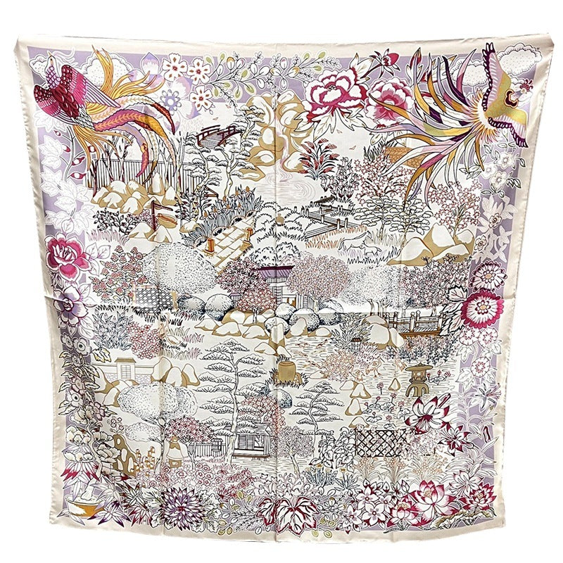 Eleganter Seidenschal mit Blumenmuster