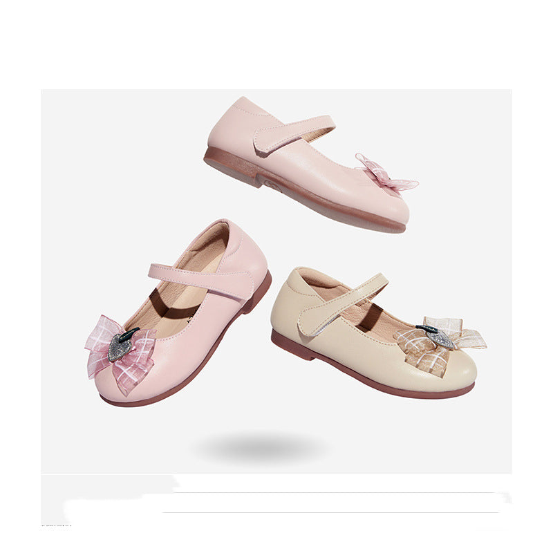 Mädchenschuhe mit weicher Sohle und Schleife