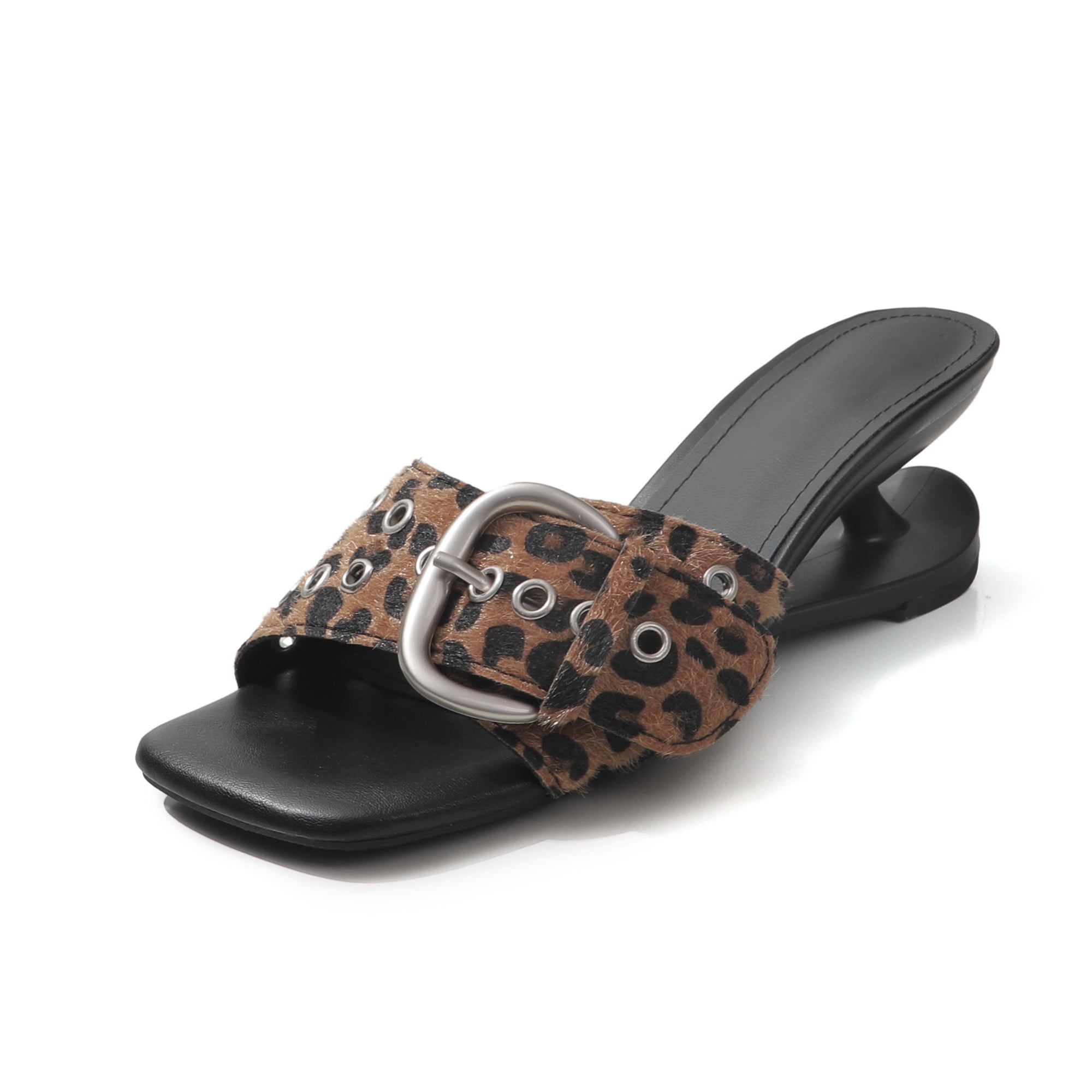 Mules mit Rosshaar und skulpturalem Absatz