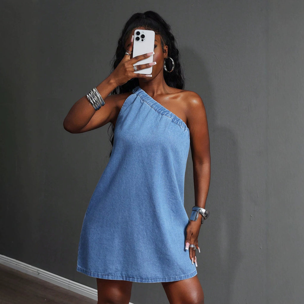Lässiges Sommer-Jeanskleid für Damen