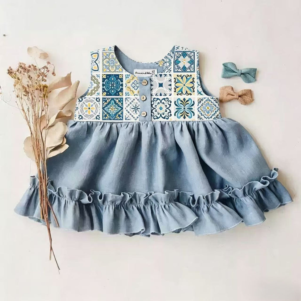 Baby‑Outfit ohne Ärmel mit Rüschenhosen – Bild 4 | LuxeStyle