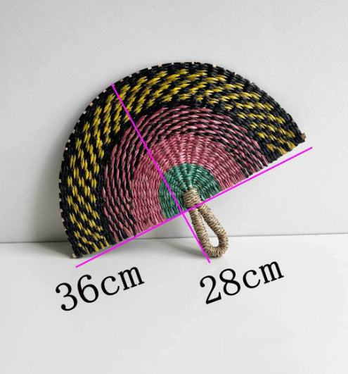 Dekorativer Fächer aus Seegras