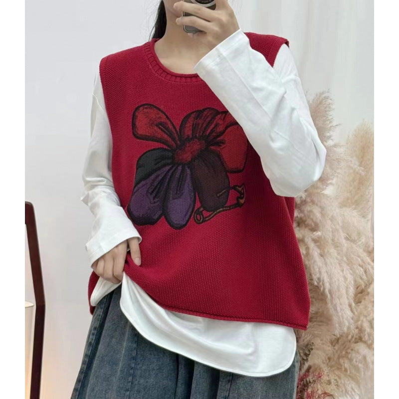 Blumige Strickweste im Vintage-Stil