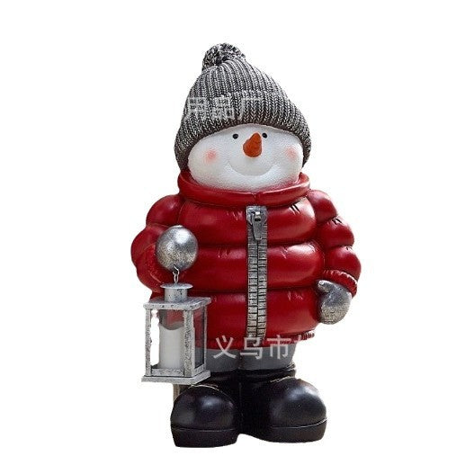 Weihnachtsmann-Figur mit roter Daunenjacke – Bild 4 | LuxeStyle