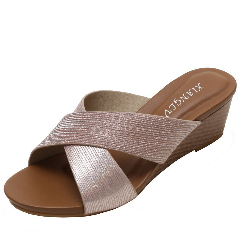 Schmuckvolle Sommer-Sandalen – Bild 5 | LuxeStyle