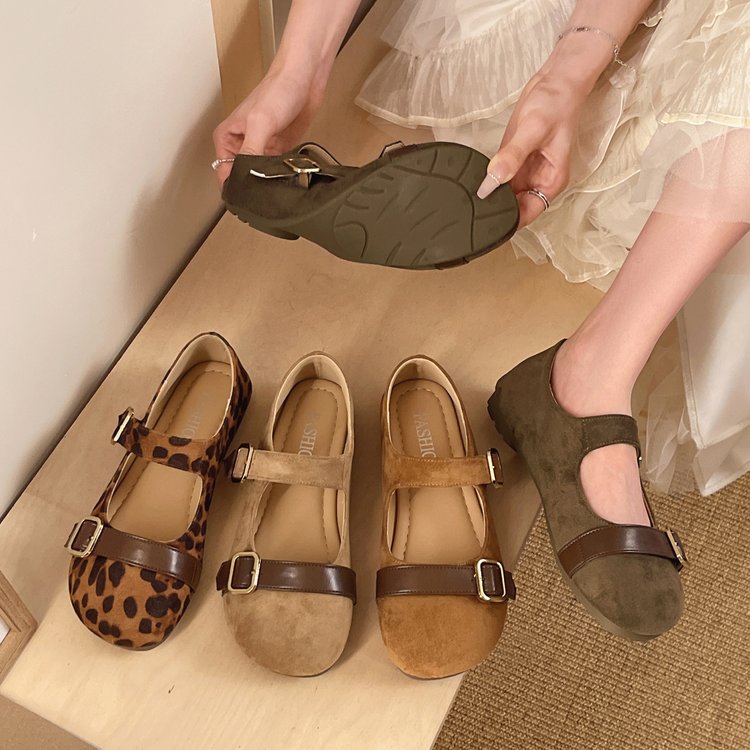 Vielseitige Pumps mit runder Zehenpartie