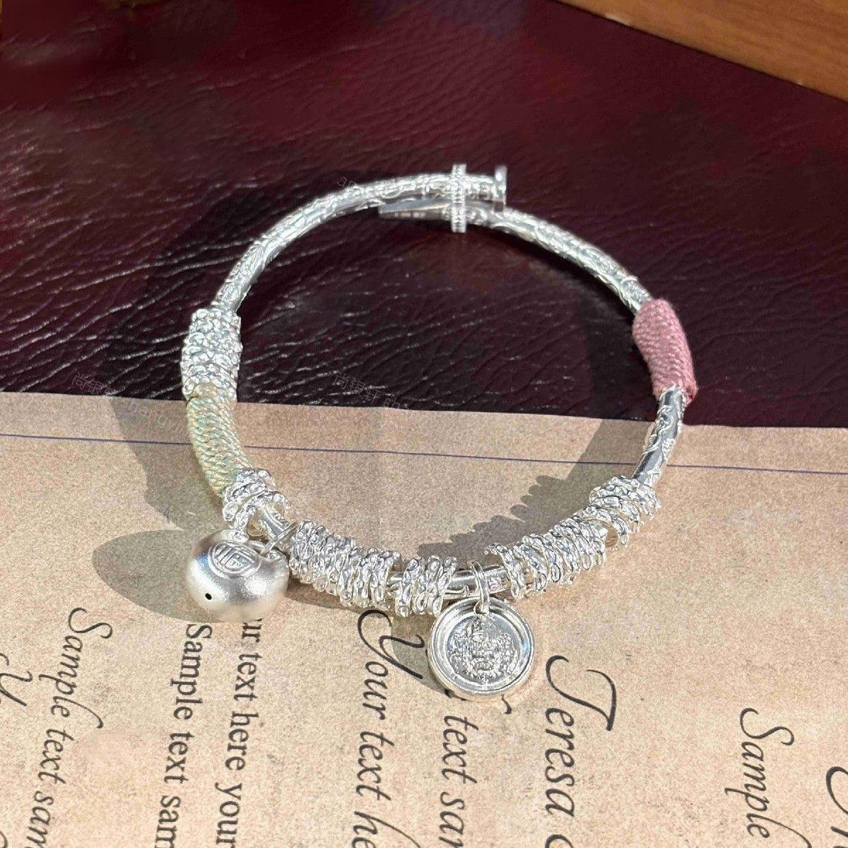 Glücksbringer-Armband – Bild 2 | LuxeStyle