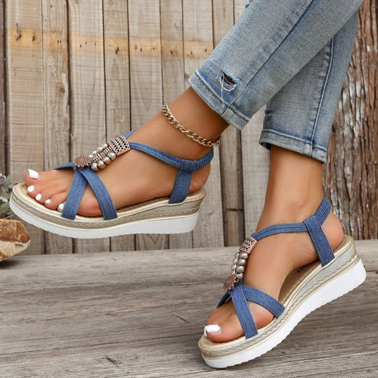 Keile Sandalen mit Perlen | LuxeStyle