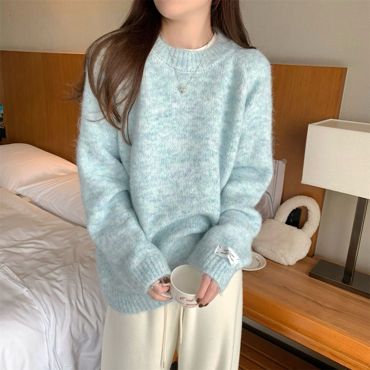 Entspannter Pullover