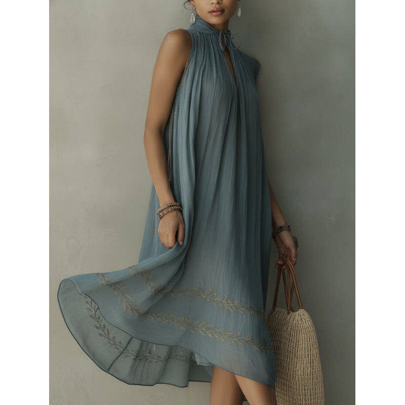 Ärmelloses Midikleid mit Spitze und Bindeband