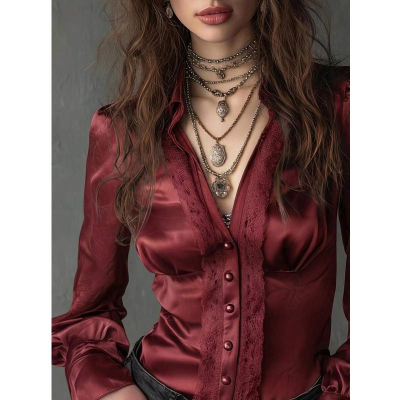 Satin-Bluse mit weiten Armen