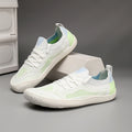 Wander-Sneaker mit breiter Zehenbox