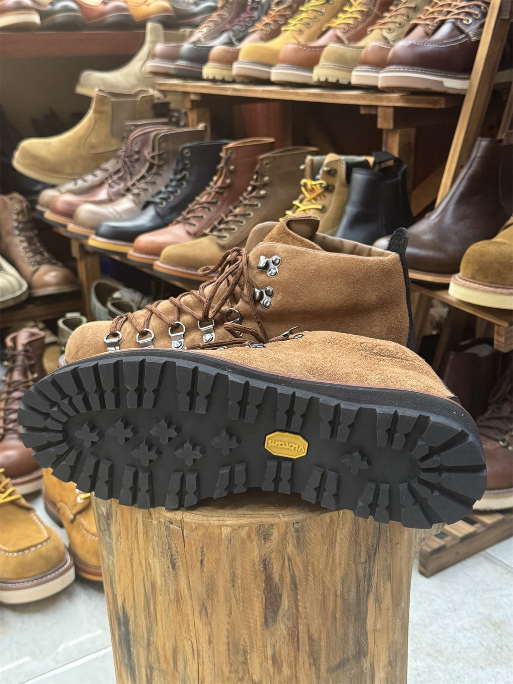 Handgefertigte Vintage Outdoor Trekking-Boots
