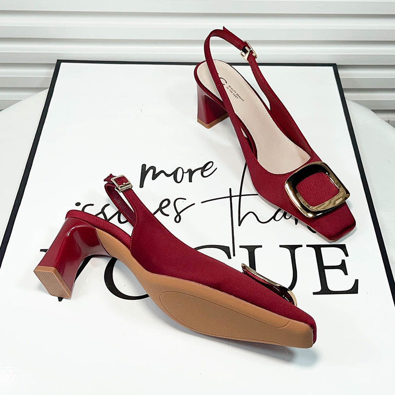Ein-Strap High-Heeled Sandalen