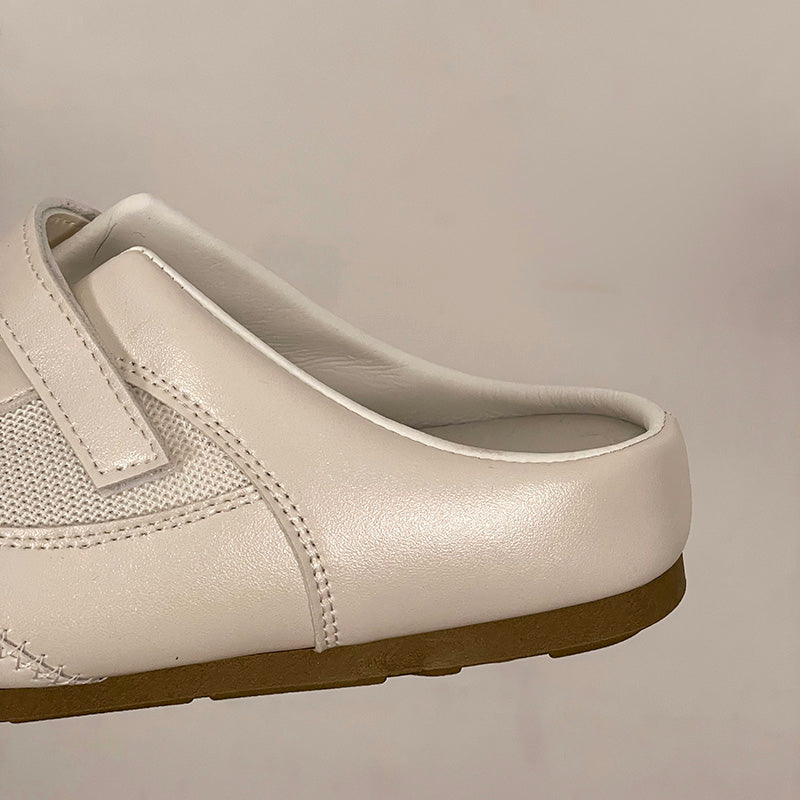 Leichte Mesh-Sneaker mit Klettverschluss