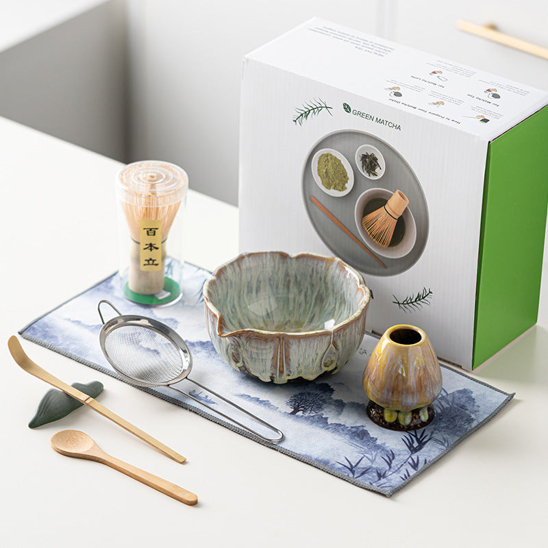 Matcha-Set aus Keramik im Retro-Stil